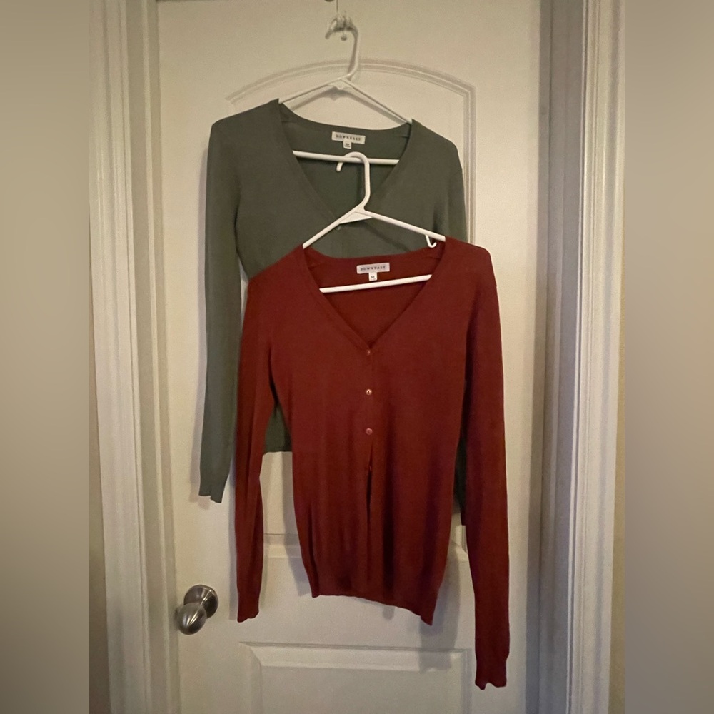 2 pack Downeast sweaters